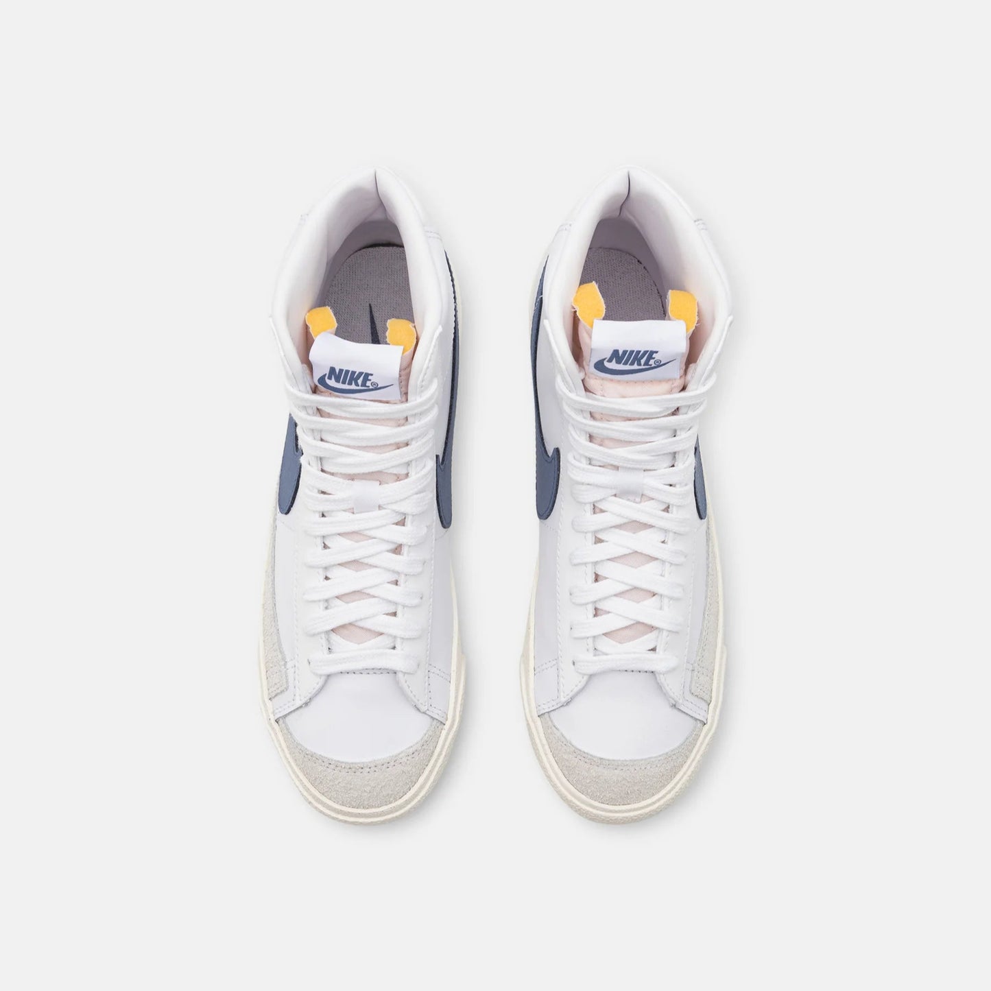 Nike BLAZER MID '77 SE
